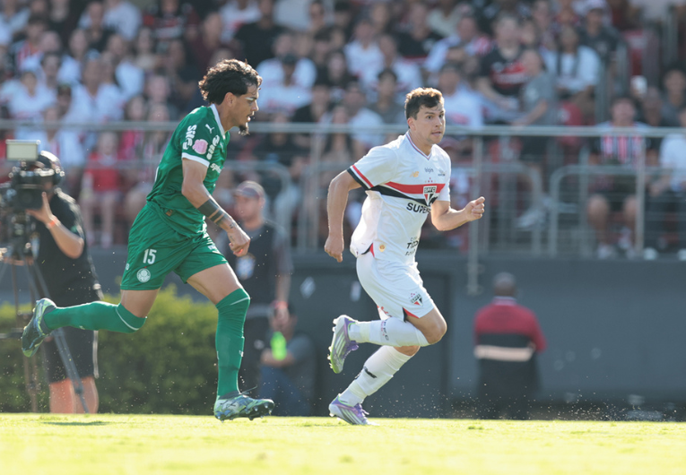 imagem da materia: São Paulo perde três titulares na Data FIFA