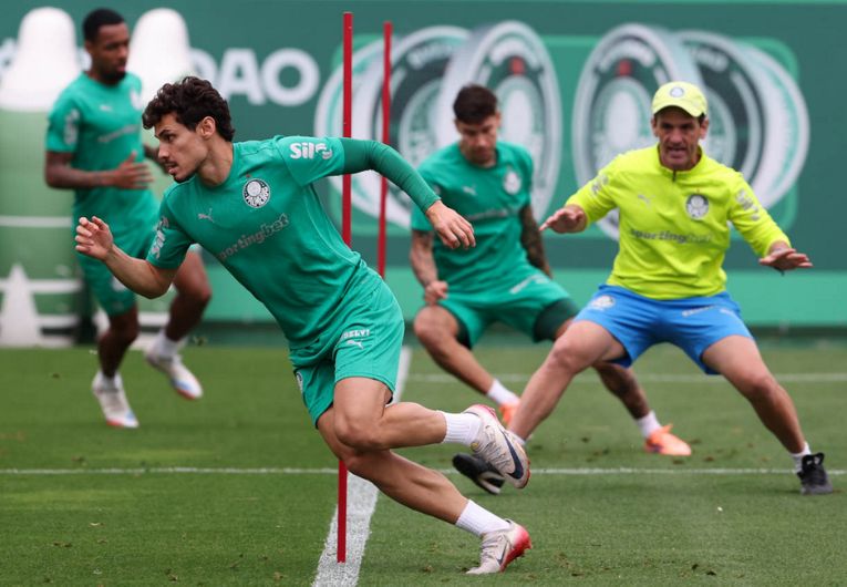 imagem da materia: Após folga, Palmeiras foca em duelo com o Juventude