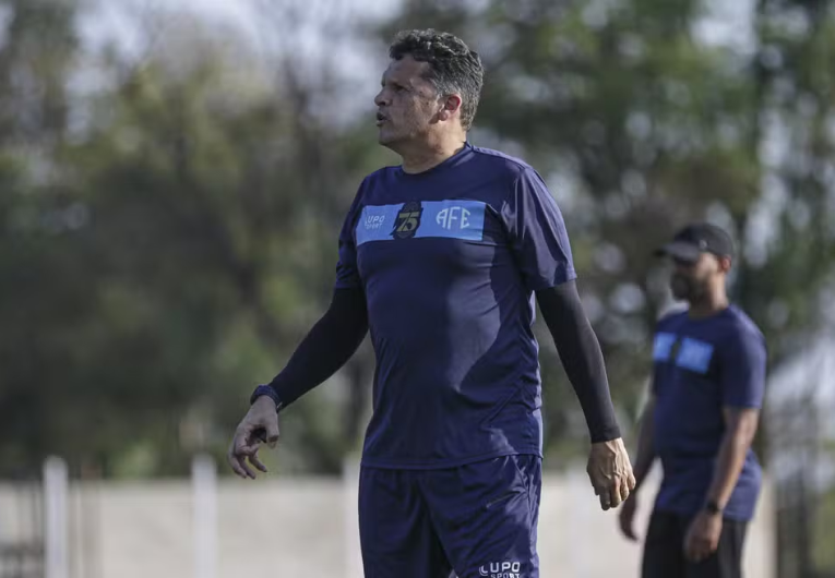 imagem da materia: “Não podemos ficar na zona de conforto”, alerta Claudinei após nova derrota