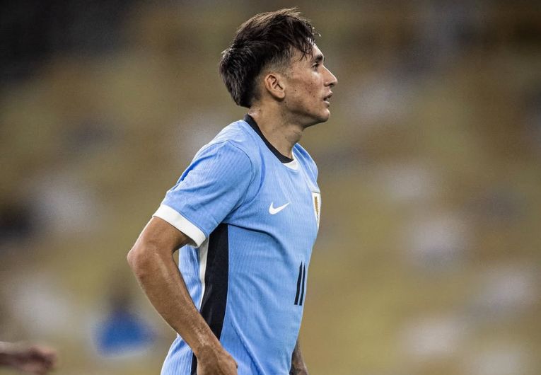 imagem da materia: Nacho Laquintana estreia pelo Uruguai com gol da vitória