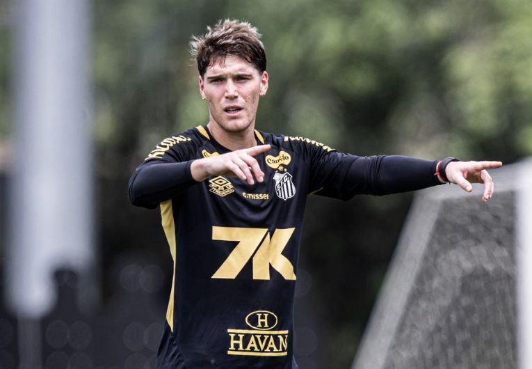 imagem da materia: Rollheiser projeta clássico contra o Corinthians na Vila Belmiro