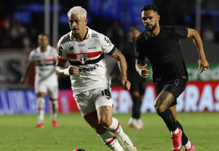 imagem da materia: São Paulo será julgado por cantos homofóbicos contra o Corinthians