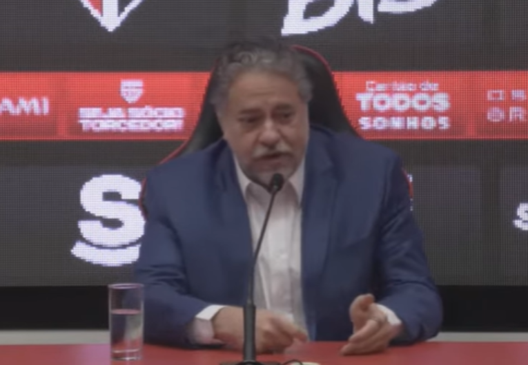 imagem da materia: Julio Casares fala sobre futuro de Oscar, Lucas Moura e Luciano