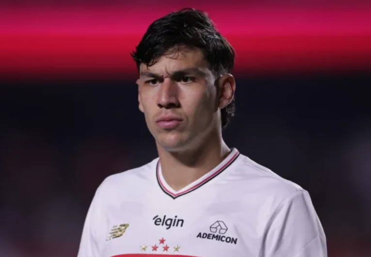 imagem da materia: Ferraresi reforça o São Paulo contra o Grêmio