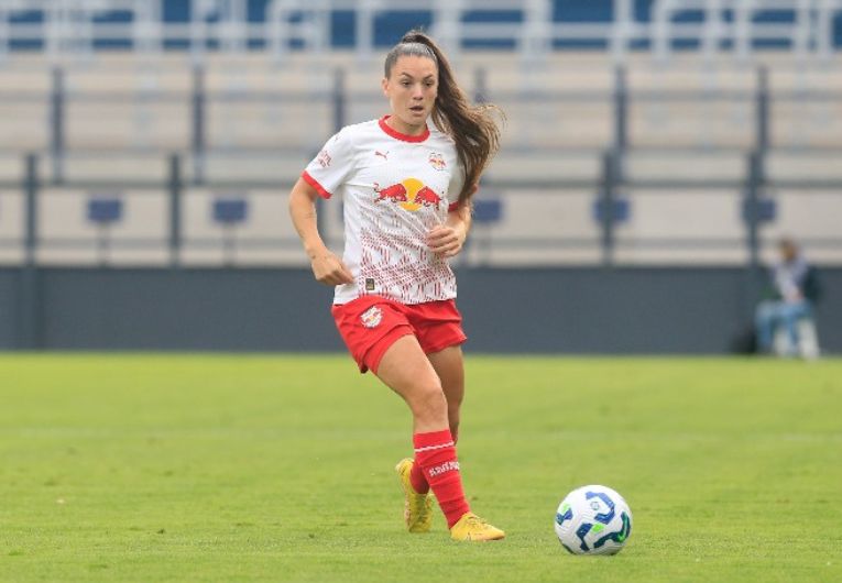 imagem da materia: Karol Bermúdez, do Bragantino, é convocada pelo Uruguai