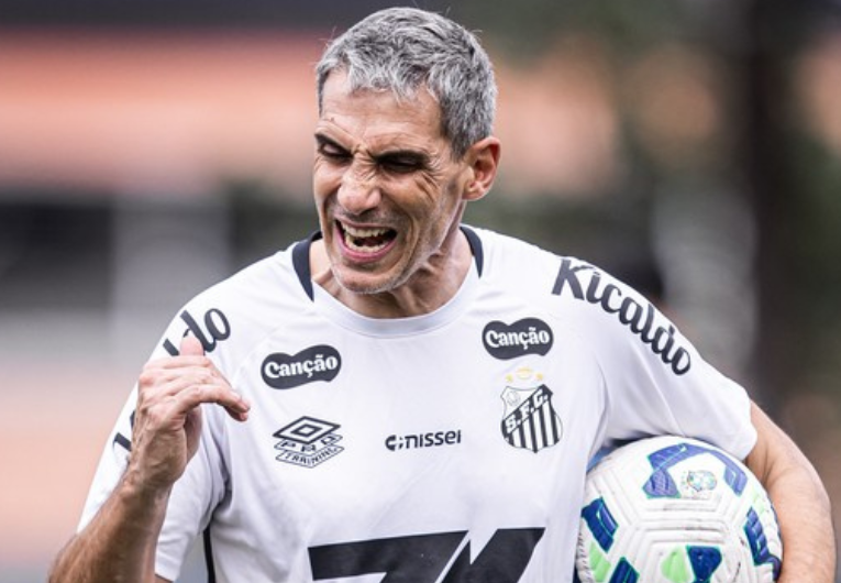 imagem da materia: Vojvoda não vence o Ceará há mais de dois anos