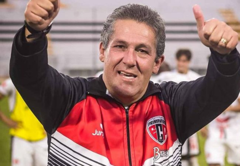 imagem da materia: Marchiori chega a marca histórica no comando do Primavera
