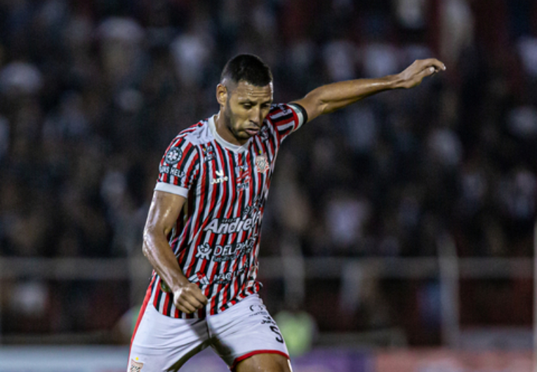 imagem da materia: Marília anuncia destaque do Paulista como sexto reforço