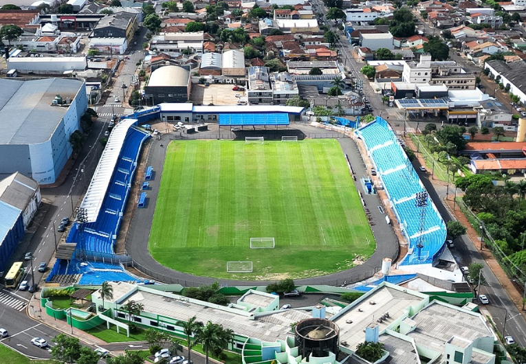 imagem da materia: Londrina x Ponte Preta: onde assistir e escalações