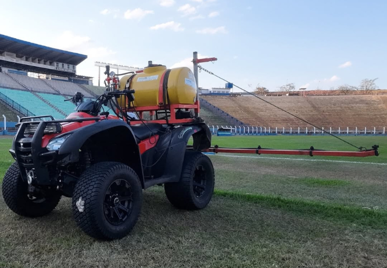 imagem da materia: Grêmio Prudente reforma estádio com novo gramado para 2026