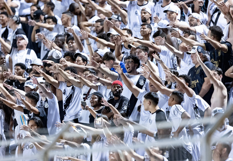 imagem da materia: Ponte abre vendas de ingressos para primeiro jogo da final