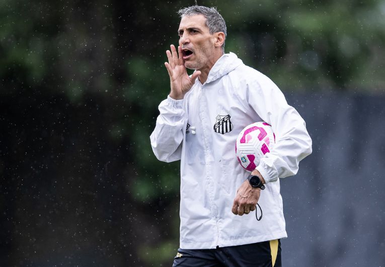 imagem da materia: Santos busca quebrar sequência negativa na Vila Belmiro