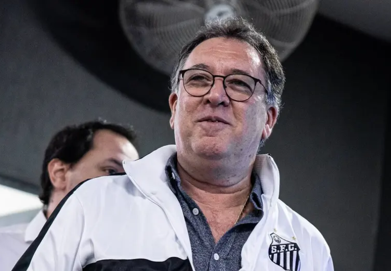 imagem da materia: Presidente do Santos garante confiança na recuperação no Brasileirão