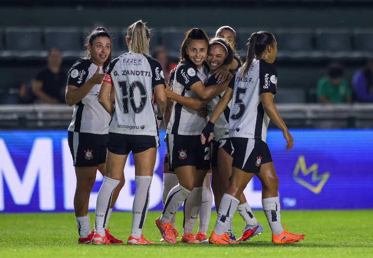 imagem da materia: Corinthians elimina Ferroviária e está na final da Libertadores Feminina