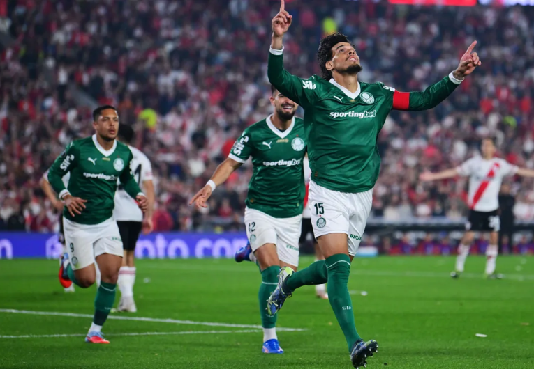 imagem da materia: Palmeiras lidera ranking de premiações da Libertadores