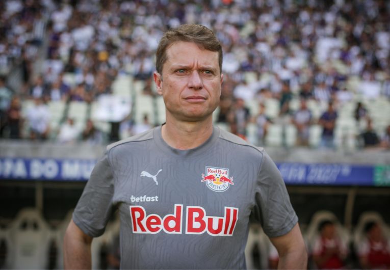 imagem da materia: Seabra deixa o Bragantino com apenas 40% de aproveitamento