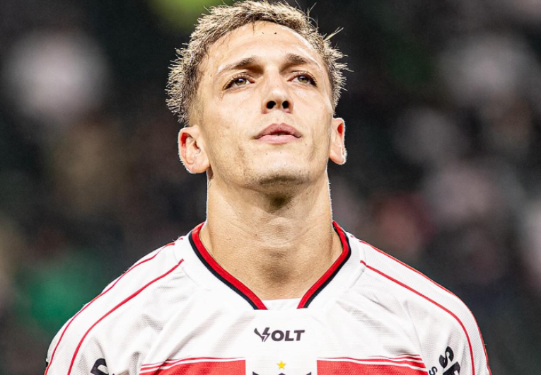 imagem da materia: Alejo Dramisino retoma sequência como titular no Botafogo-SP