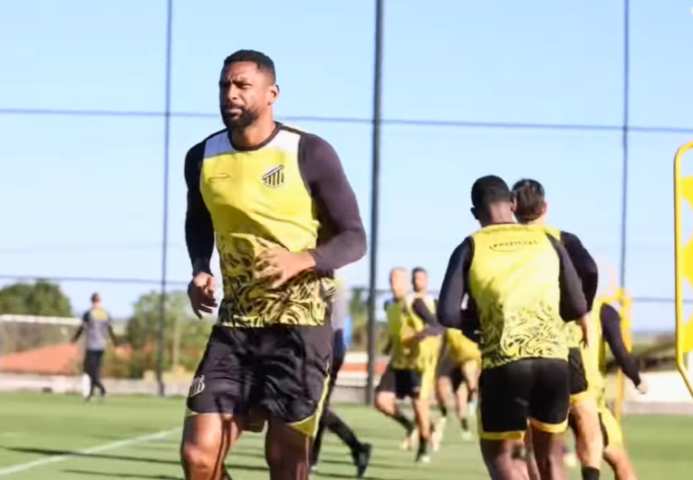 imagem da materia: Novorizontino intensifica preparação para duelo com Botafogo-SP