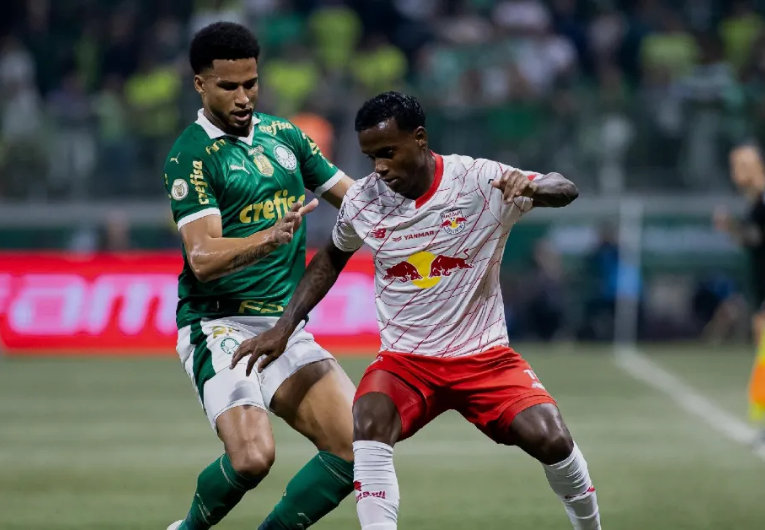 imagem da materia: Bragantino tenta quebrar tabu diante do Palmeiras no Allianz Parque