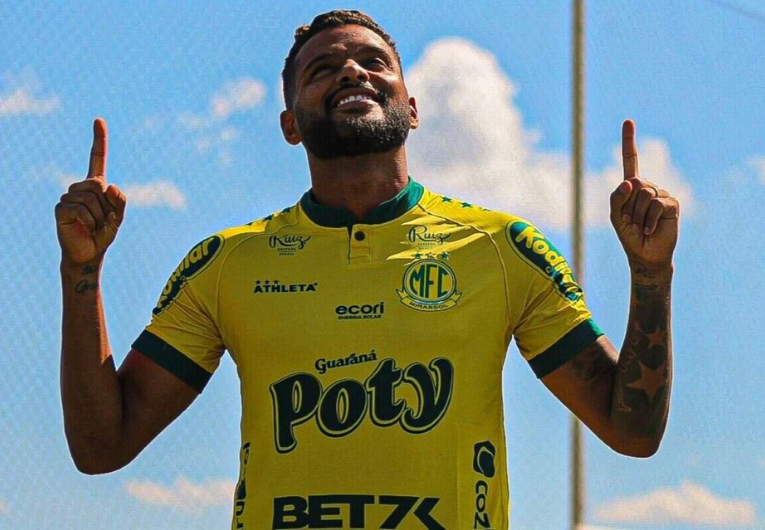 imagem da materia: Em grande fase, Reinaldo é peça-chave na equipe de Guanaes