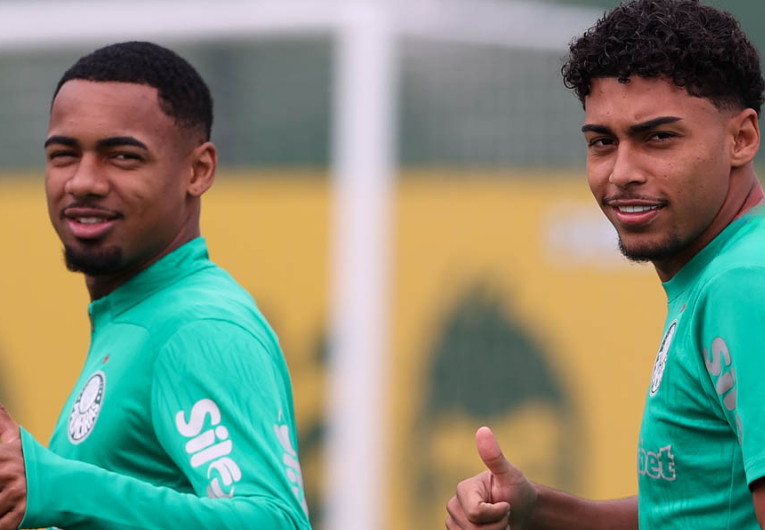 imagem da materia: Palmeiras inicia planejamento de 2026 e avalia quatro saídas