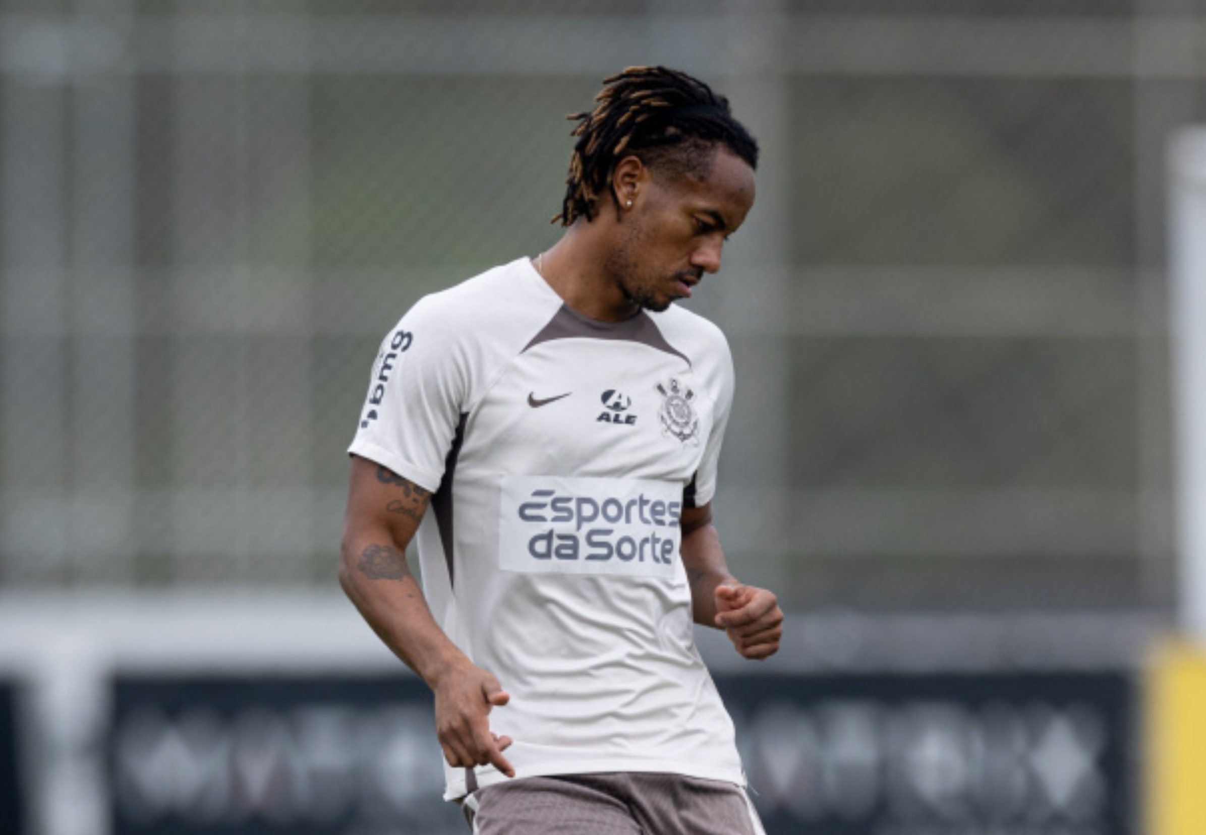 imagem da materia: Corinthians aumenta expectativa por retorno de Carrillo