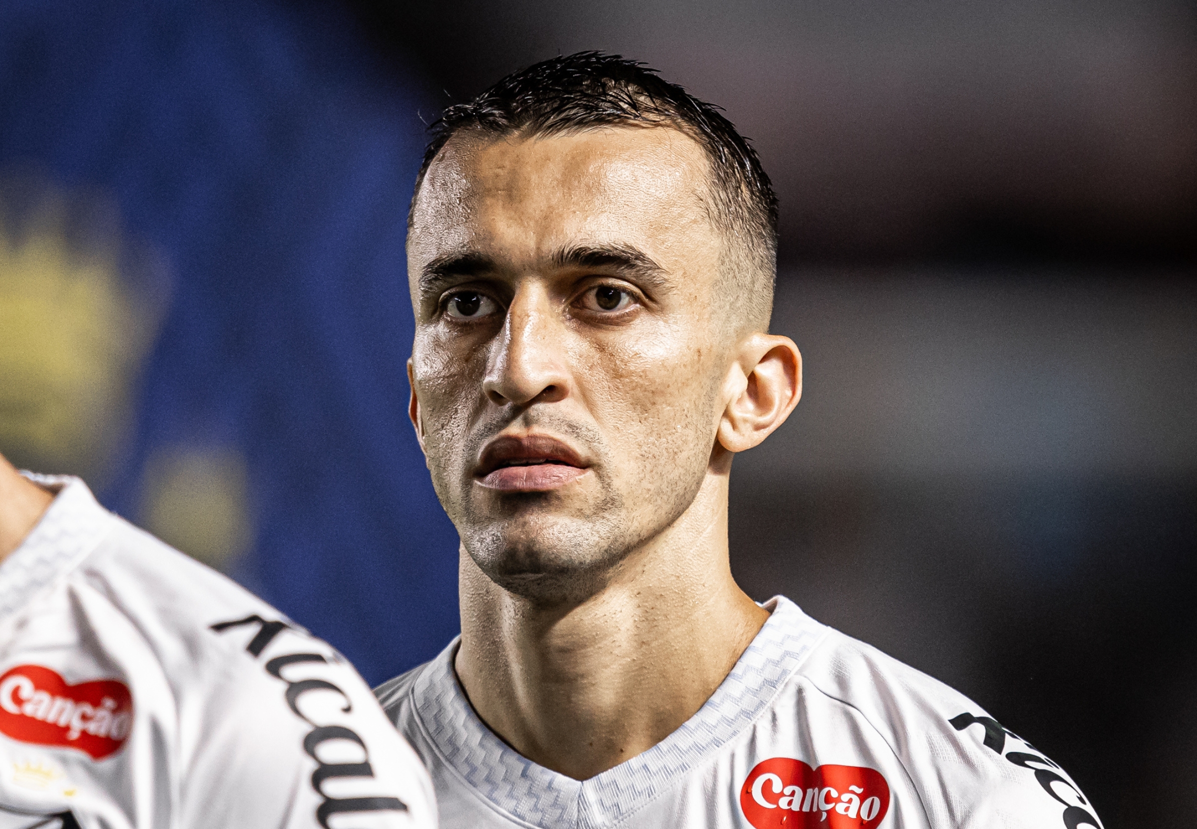 imagem da materia: João Schmidt não enfrenta o Vitória na próxima rodada