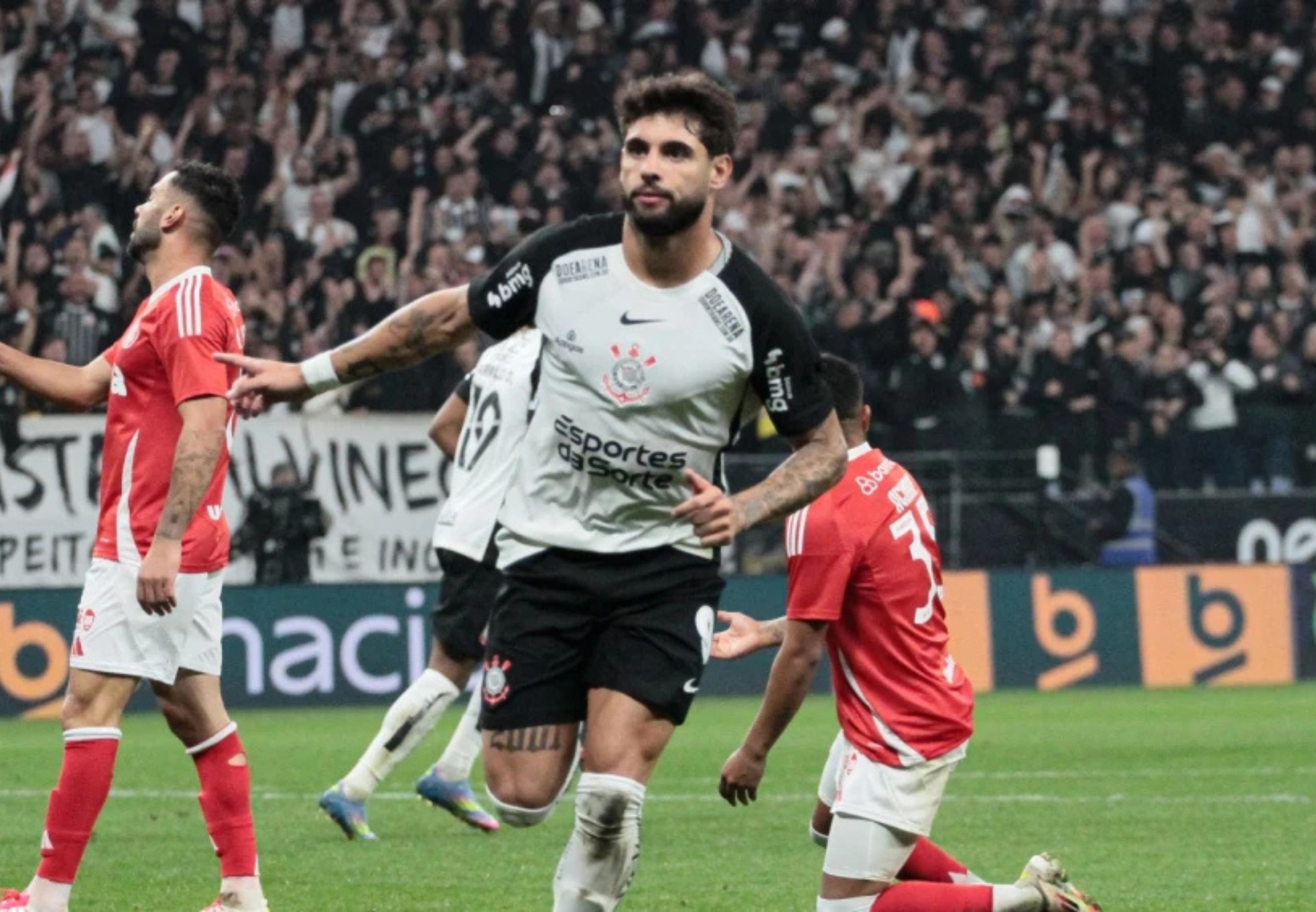 imagem da materia: Sem Yuri Alberto, Corinthians busca alternativas ofensivas