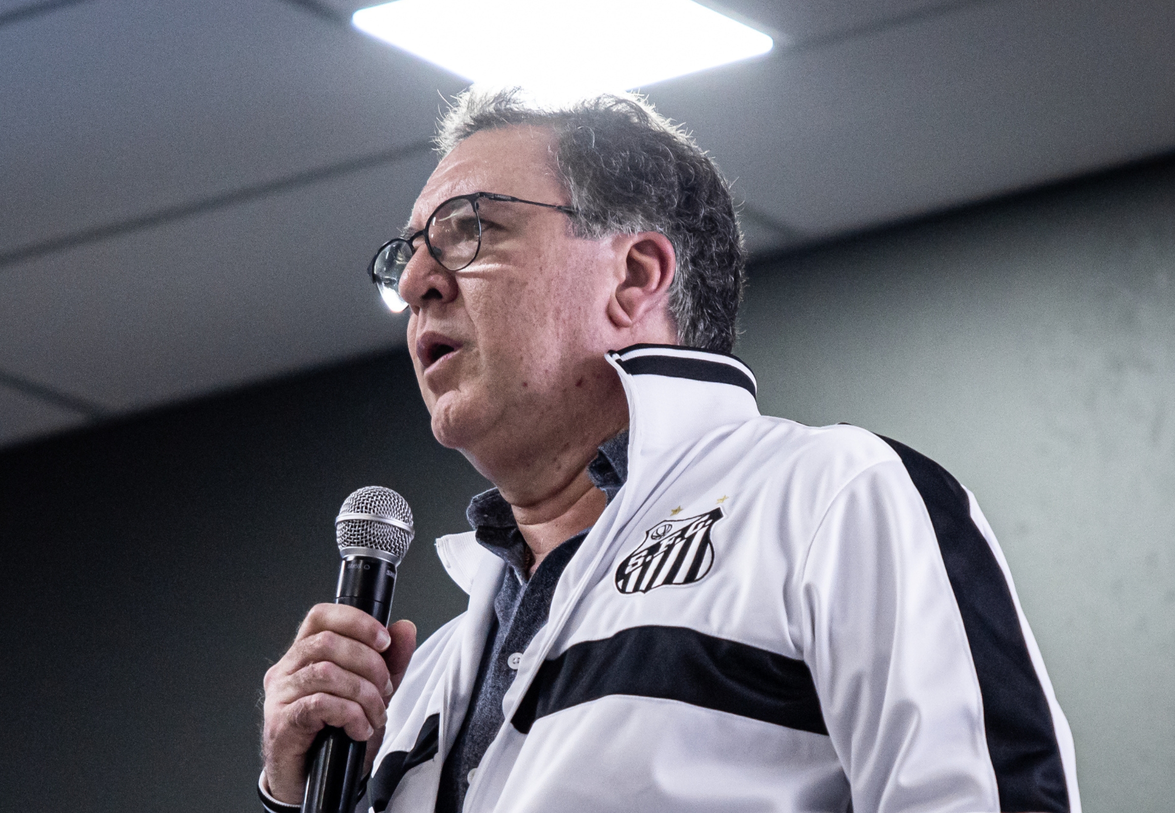 imagem da materia: Teixeira fala sobre futuro de Neymar no Santos e Seleção