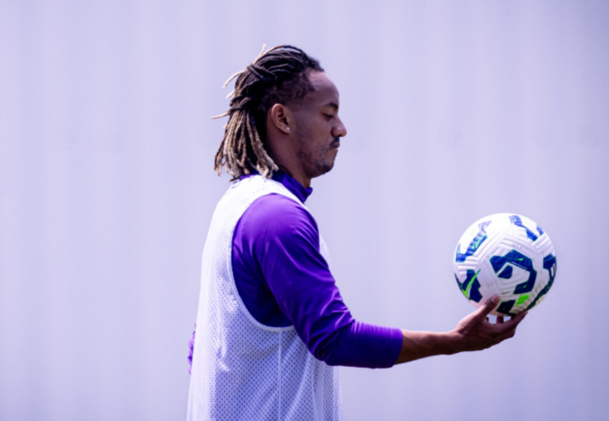 imagem da materia: Carrillo nega negociações para deixar o Corinthians