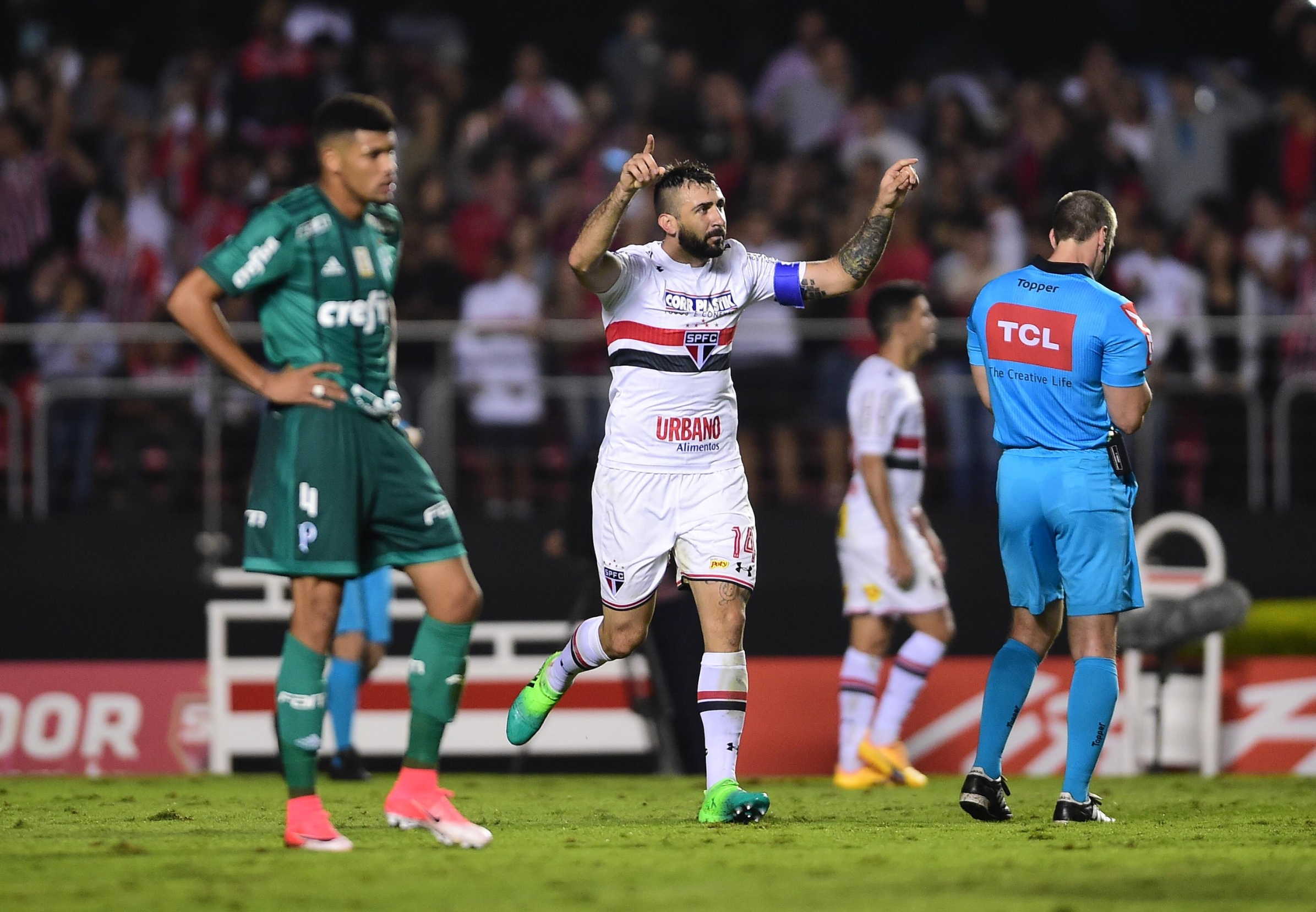 imagem da materia: São Paulo busca quebrar jejum no MorumBIS contra o Palmeiras