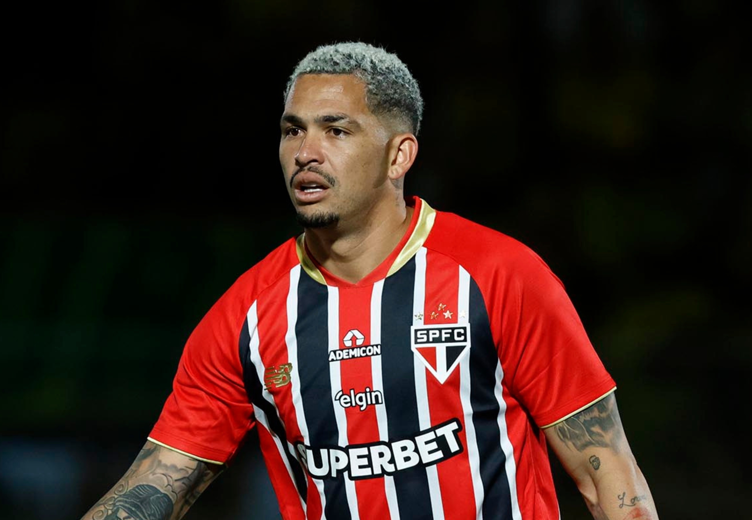 imagem da materia: Luciano busca superar Ceni em marca histórica pelo São Paulo