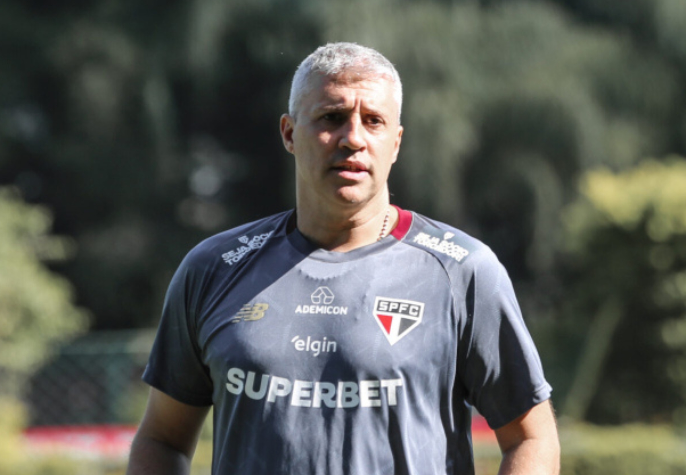 imagem da materia: São Paulo busca recuperação urgente no returno