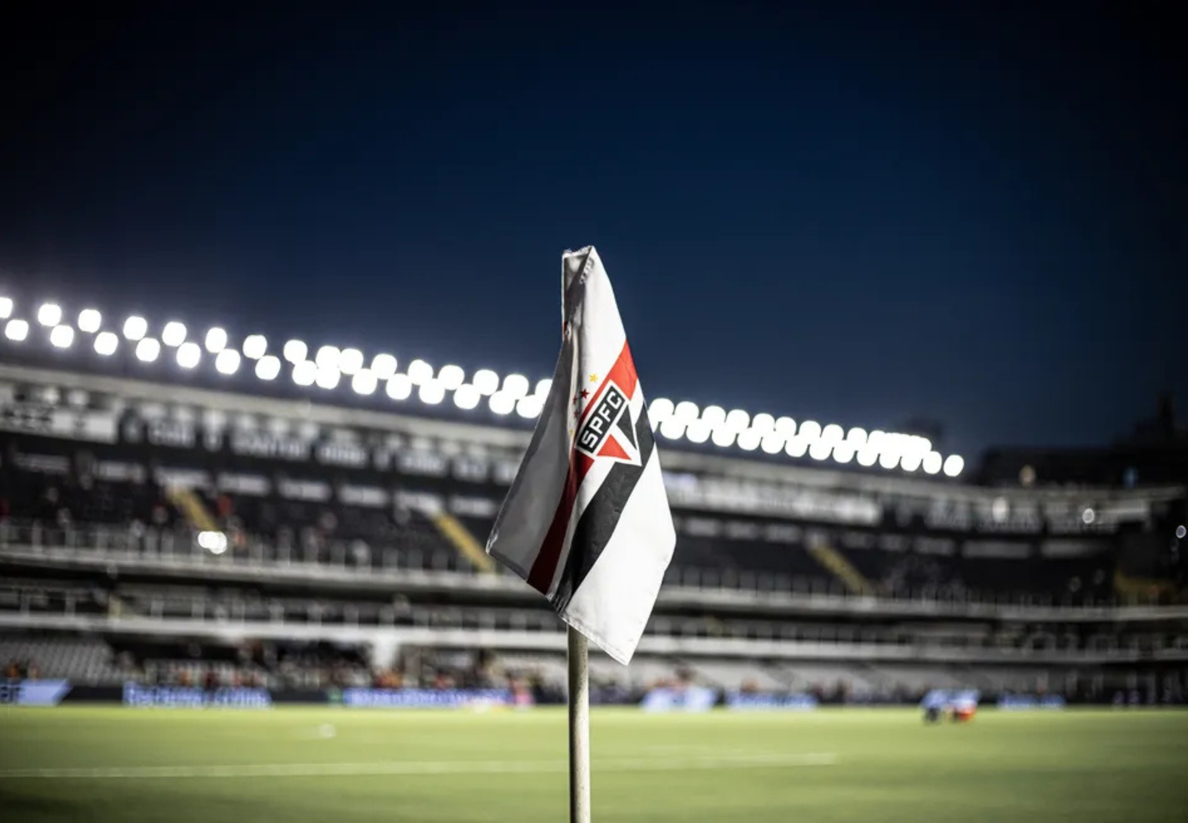 imagem da materia: São Paulo tem dois jogos mandados para casa de rival
