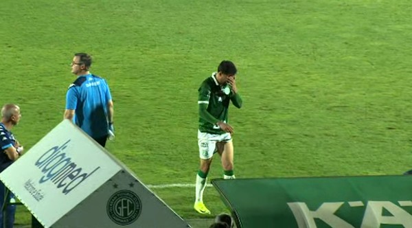 imagem da materia: Guarani perde Alan Santos para o dérbi que vale o acesso