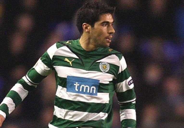 Abel Ferreira jogando pelo Sporting de Portugal antes de se tornar técnico do Palmeiras