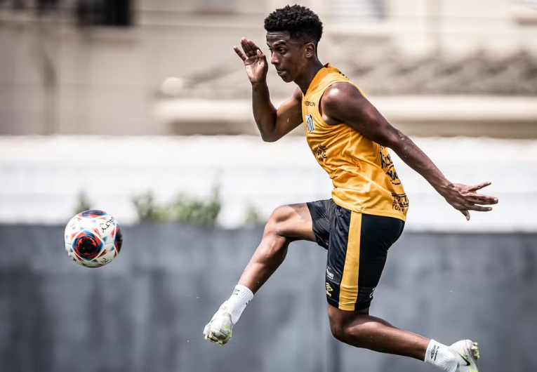 imagem da materia: Capivariano anuncia jovem da base do Santos para o Paulistão