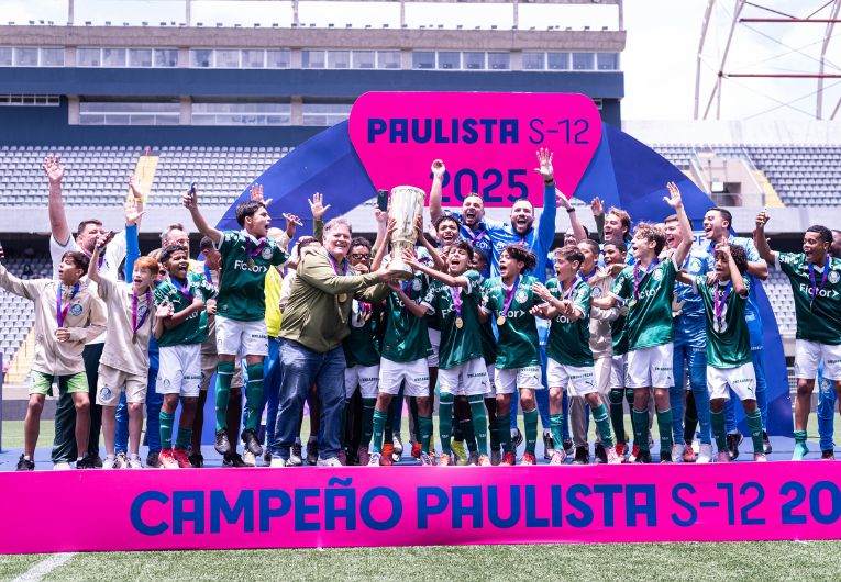 imagem da materia: Palmeiras conquista os Paulistas Sub-11 e Sub-12