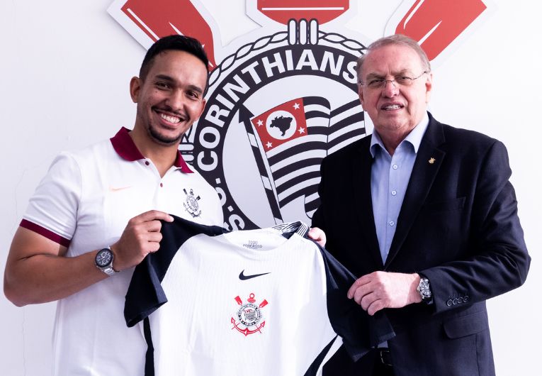 imagem da materia: Corinthians anuncia Guilherme Nascimento como técnico do Sub-17
