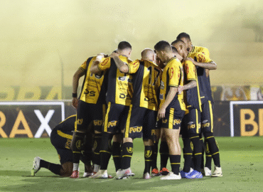 Na luta pelo acesso, Tigre joga pressionado contra o Goiás