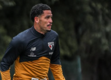 Luciano está pendurado antes do Majestoso contra o Corinthians