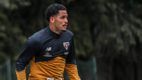 Luciano está pendurado antes do Majestoso contra o Corinthians