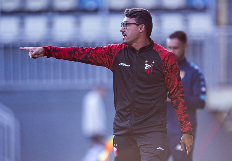 imagem da materia: Bellangero tenta manter padrão do Ituano na Copinha