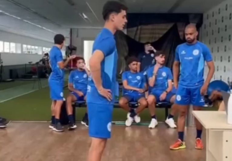 imagem da materia: Elenco do São Bento intensifica preparação com visita ao NAR-SP