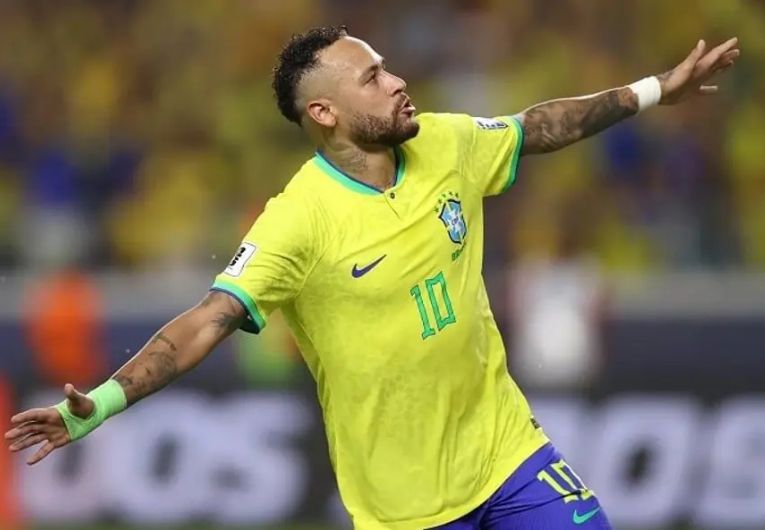 imagem da materia: De olho na Copa, Neymar manda recado para Ancelotti