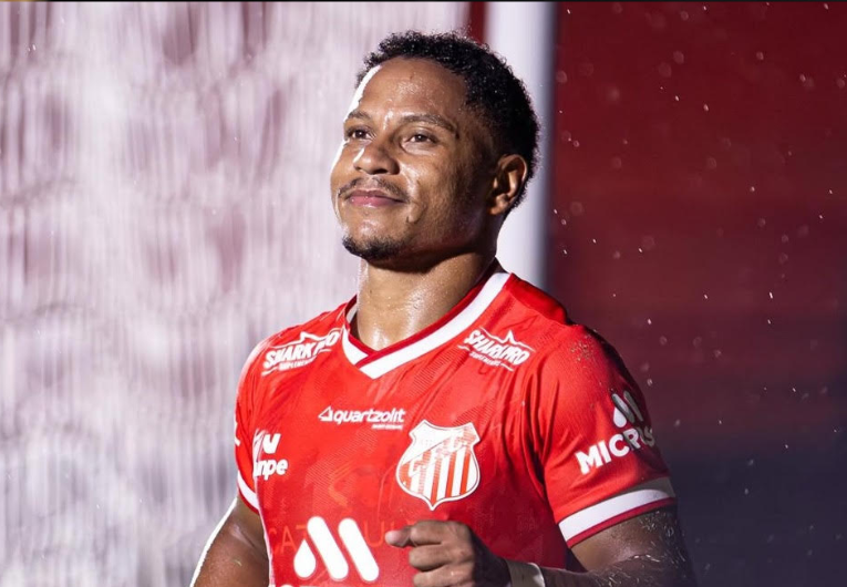 imagem da materia: Daniel Baianinho celebra início artilheiro no Paulistão