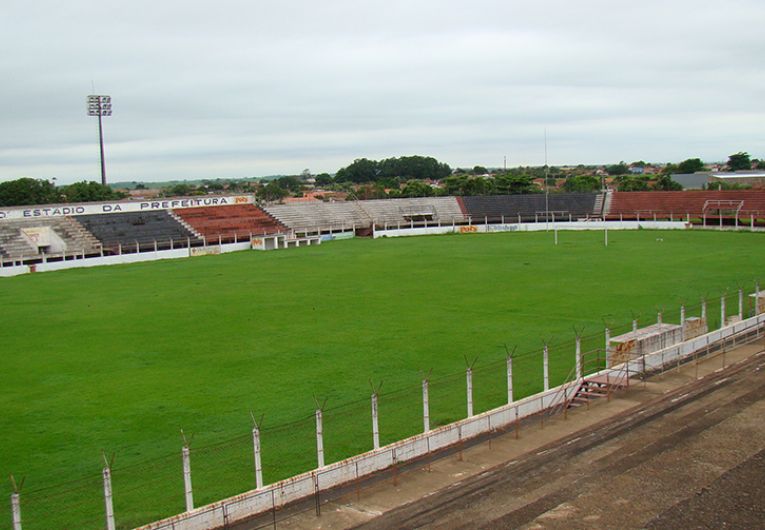 Bandeirante de Birigui e Portuguesa Santista se enfrentam neste sábado, 24, às 19h (horário de Brasília), pela 1ª rodada do Paulistão Série A3 de 2026, no Estádio Municipal Pedro Marin Berbel, em Birigui.