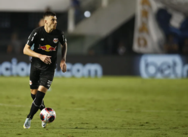 Ponte Preta encaminha a contratação do zagueiro Lucas Cunha