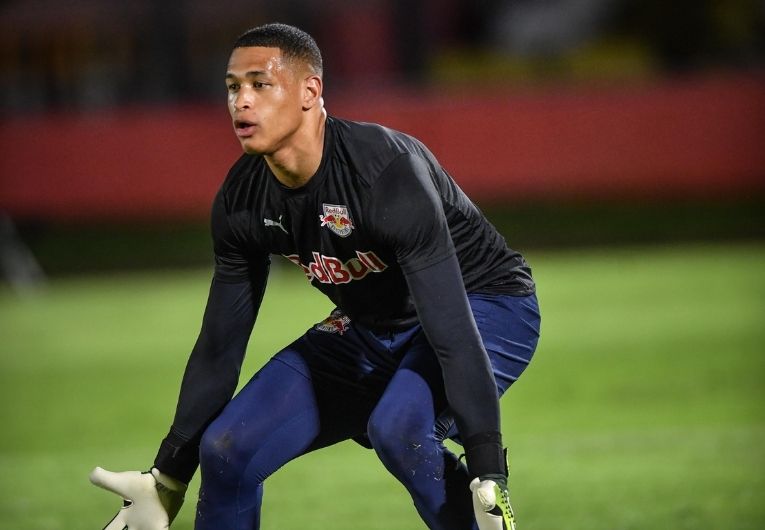 imagem da materia: Bragantino negocia Lucão com Gil Vicente