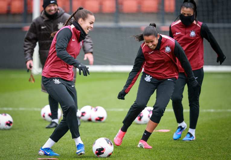 imagem da materia: Corinthians encerra preparação para Copa das Campeãs